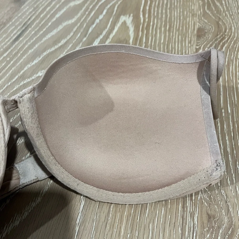 Very sexy push up bra from Victoria secret size 32D - Picture 4 of 6